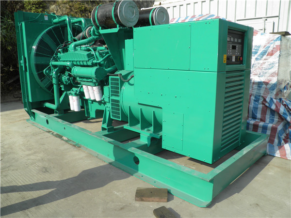 和平发电车出租-柴油发电机组在使用的过程中应该做好哪些防护工作
