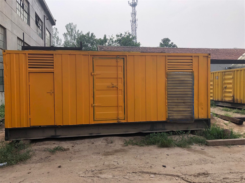 和平柴油发电机如何判断新机油是否已经完全充满机油滤清器？