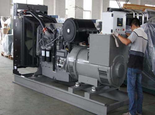 和平柴油发电机组和储能设备配合使用的案例