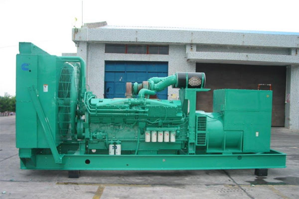 和平工厂发电机应急发电时如何更准确地检查发电机状态？