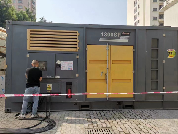 和平100kw柴油发电机组的机油应该如何选择？