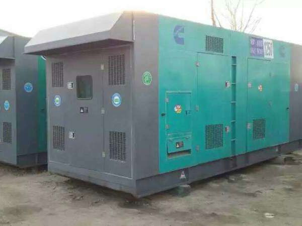 和平合同中关于工期延误的责任如何界定和处理？